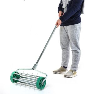 HYGRAD BUILT TO SURVIVE Outdoor Rotary Roller Garden Lawn Spike Aerator Telescope Handle Gardening Tool