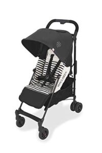 Maclaren Quest Arc lightweight compact umbrella stroller. Newborn up to 25kg