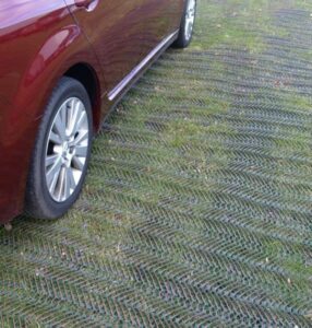 Heavy Duty Grass Reinforcement Mesh GS1400 (1m x 20m – 1400gsm) Turf Reinforcement Mesh | Ground Reinforcement Mesh