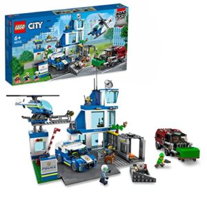 LEGO 60316 City Police Station with Van