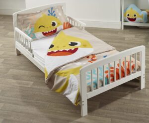 Kinder Valley Baby Shark 8 piece toddler bed bundle with Sydney toddler bed and KF mattress