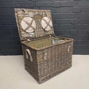 Wicklewood Large Wicker Picnic Basket Set