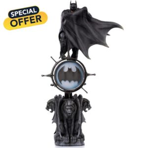 Iron Studios Batman Batman Returns 1/10 Scale | 13" inches Collectible Figure