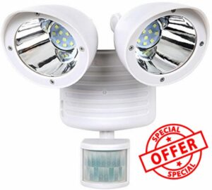 iMounTek LED Outdoor Security Floodlight with Light Sensor and Solar Charger