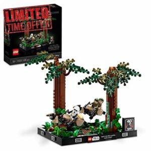 LEGO 75353 Star Wars Endor Speeder Chase Diorama Set with Luke Skywalker