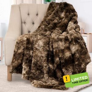 Everlasting Comfort Faux Fur Throw Blanket - Double Sided