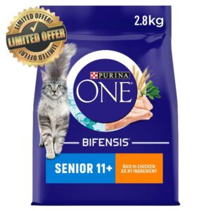 Purina ONE 11+ Dry Cat Food Rich in Chicken 2.8kg