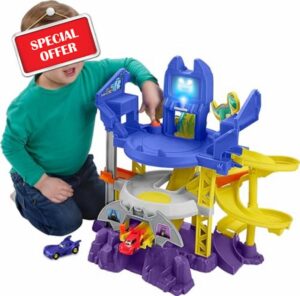 Fisher-Price DC Batwheels Toy Car Race Track Playset