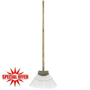 JCB Heritage Lawn Rake 20 Teeth