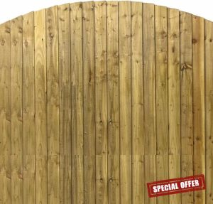 Feather Edge Vertical Fence