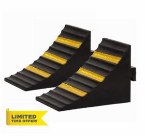 ybaymy Wheel Chocks 2 Pack Caravan Chocks Brake Stoppers Ridged Wedges 25 x 16 x 19cm Large Rubber Heavy Duty Trailer Chocks With Handle with and Yellow Strips for Cars Caravan Motorhome Motorbike