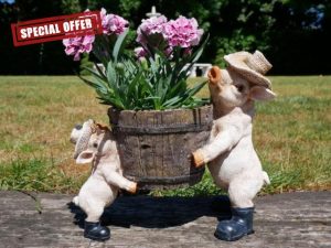 My Square Mile Resin Pig Ornament Statue Sculpture