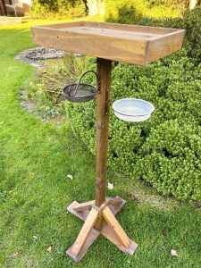 Wild Bird Table Outdoor Wooden Bird Feeding Station Kit Large Platform Open Top