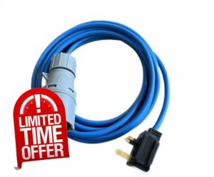 K M Electronics 13A Plug to 32A Socket Adaptor Cable