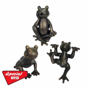 Hydria Fribett the Frog & Companions