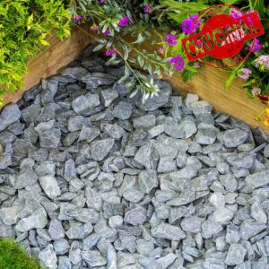 South Lakeland Blue Slate Chippings 40mm Urban Bag (750kg): Aggregates for Garde