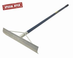 Richard Carter Aluminium Concrete Rake Placer 19.75" x 5" with welded 59" Long Aluminium Handle (1)