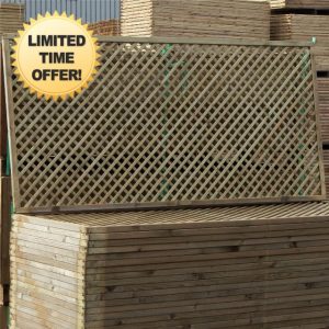 Premier Diamond Elite Chamford Smooth-Planed Lattice Trellis Pressure Treated Fence Topper Panel or Wall Climber Width: 6ft (183cm) x Height: 3ft (90cm | 900mm) Privacy 20mm x 20mm Hole Desig