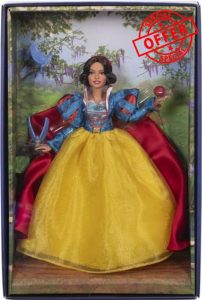 Mattel Disney Collector Snow White Collectible Fashion Doll in Signature Clothing Inspired by Disney Live Action Movie