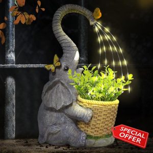 lifemet Garden Ornaments Outdoor Elephant Statue - Solar Garden Elephant Statues with Lantern Resin Elephant Ornament for Patio